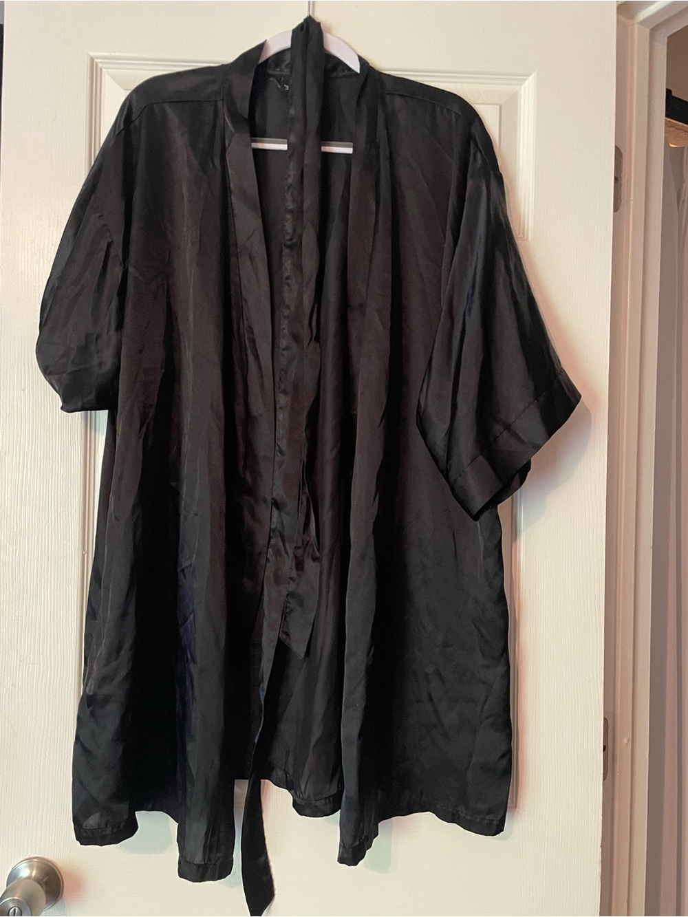 Apt. 9 Black Satin Open-Front Women's Robe